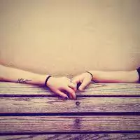 lovers hand pic
